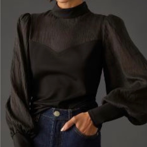 Anthropologie Tops - Anthropologie blouse